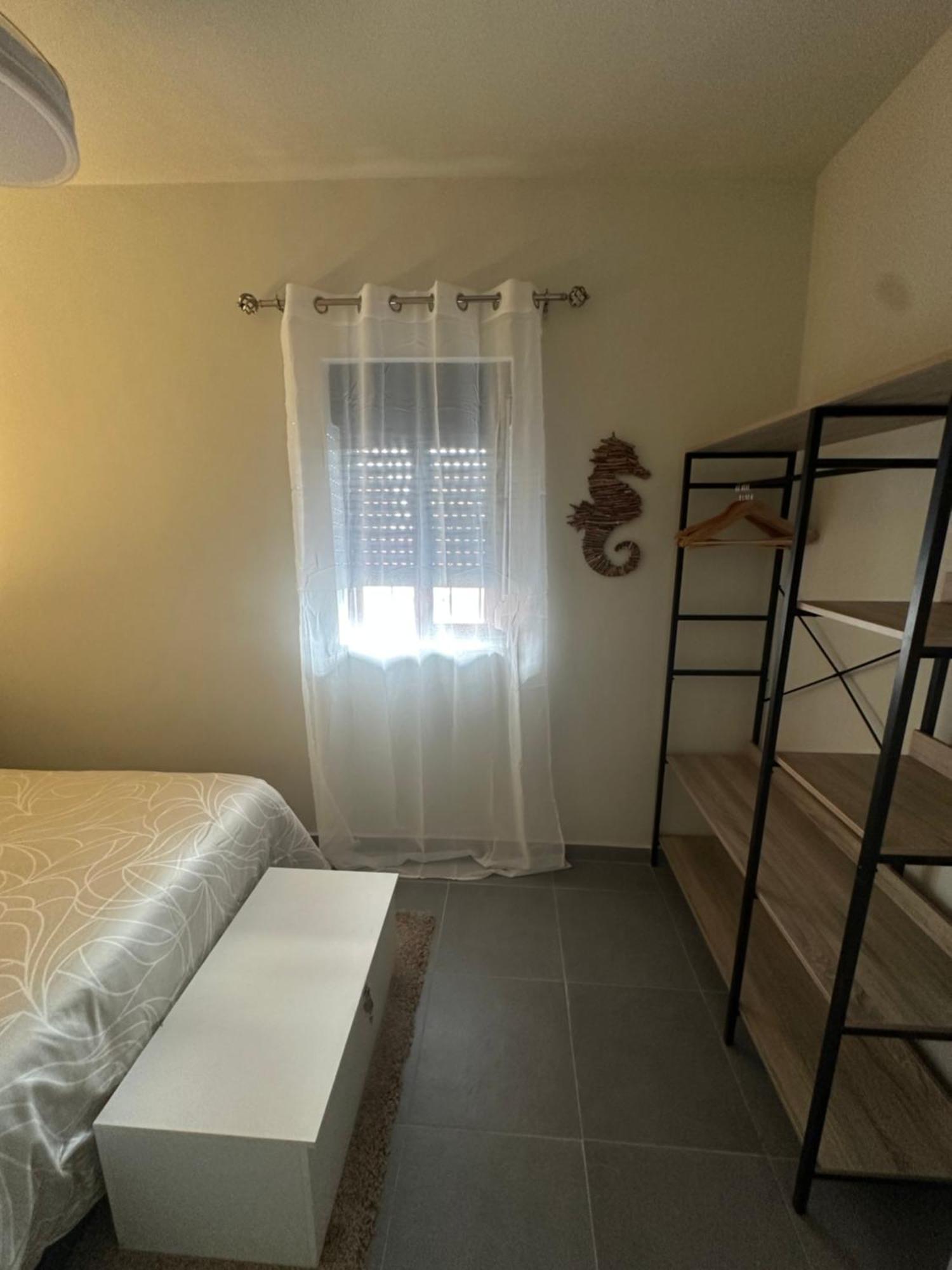 El Madrono Apartment *